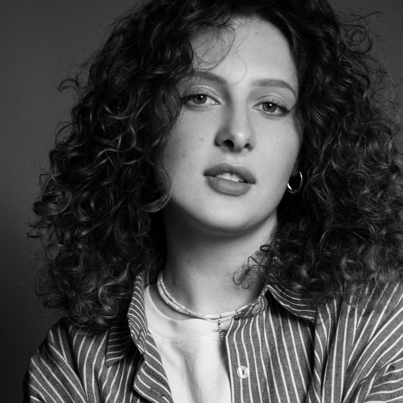 Фото сотрудника