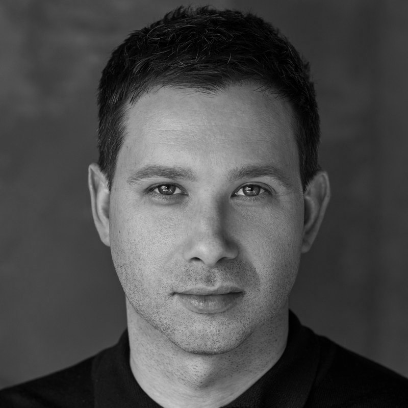 Фото сотрудника